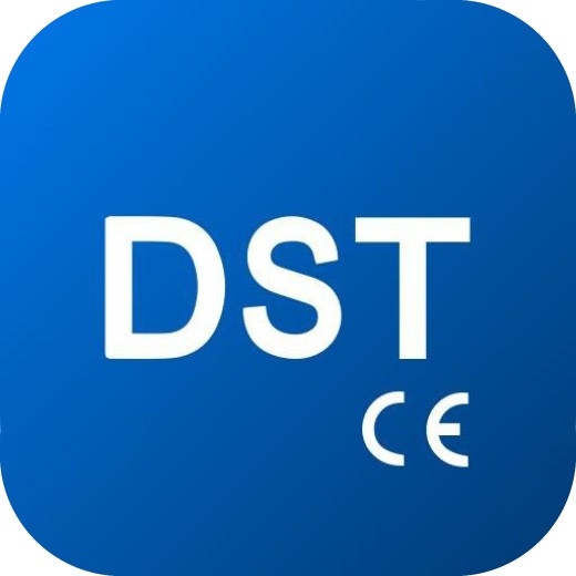 DST en lettres majuscules blanches sur fond bleu
